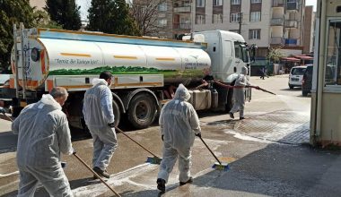 GÜRSU’DA CADDELER DEZENFEKTE EDİLİYOR