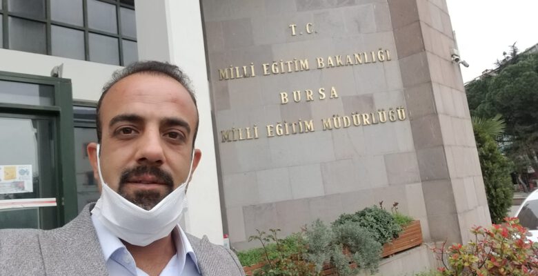 “Örnek Eğitimci Elindeki İmkanları Öğrencileri İle Paylaşandır!”