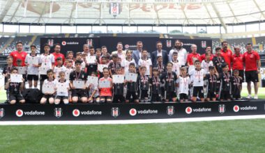 Beşiktaş taraftarı artık geleceğin Kartalları için yürüyecek!