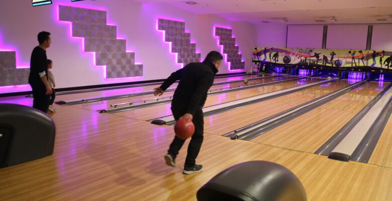 Nilüfer Belediyesi personeli bowlingde yarıştı