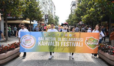 Gastronomik marka kent; Balıkesir Kahvaltı Festivali yoğun katılım ile açıldı.