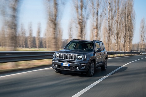 En çevreci SUV markası Jeep, macera tutkunları için daha çevre dostu yolculuklar sunuyor