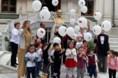 100 bin anaokulu öğrencisi, Cumhuriyet’in 100. yılında gökyüzüne balon uçurdu