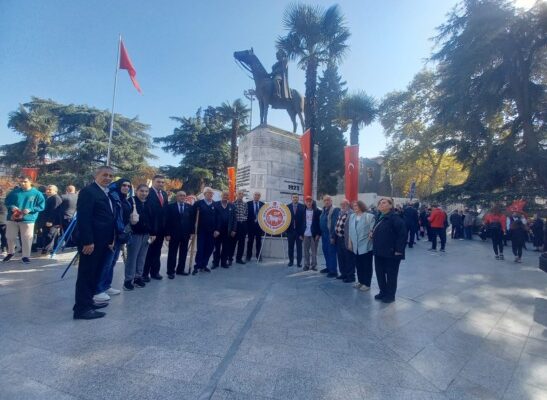 29 Ekim Cumhuriyet Bayramına Demokrat Kutlama!