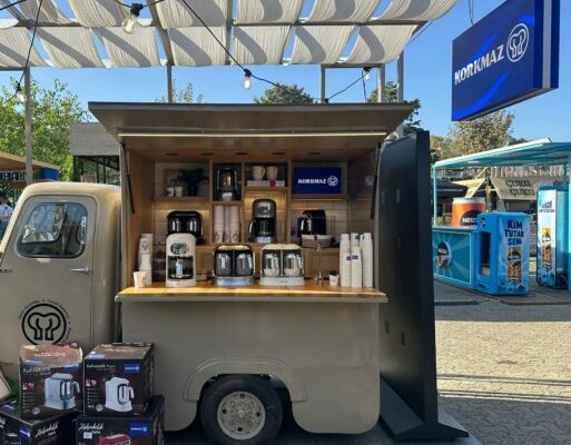 Korkmaz, İstanbul Coffee Festivali’ne katıldı: Şık ve pratik kahve makinelerini ziyaretçilerle buluşturdu