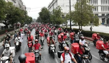 Kent İşçisi Moto Kuryelerin Sessiz Çığlığı: Düşük Ücret ve Tehlikeli Koşullarda Hayatta Kalma Mücadelesi