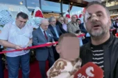 Burger King açılışında Dr Kemal Sağlam saldırıya uğradı