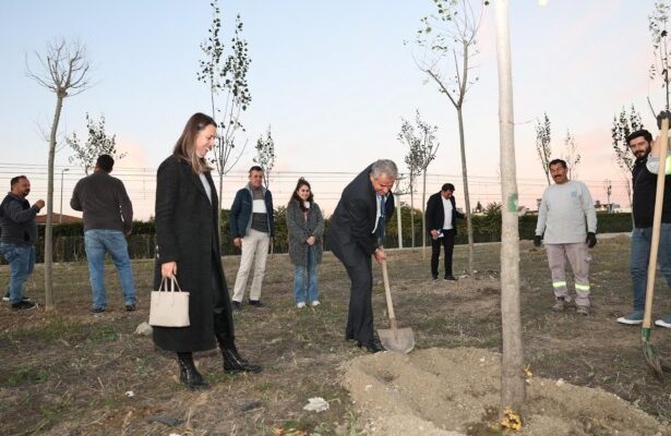 TEK SAĞLIK SEMPOZYUMU’NDA ‘DAHA SAĞLIKLI NİLÜFER’ ELE ALINDI