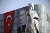 Atatürk heykelinin ardından yapılan paylaşımların iyi niyetli olmadığı açıktır