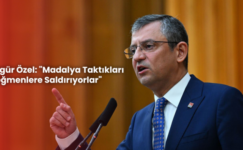 Madalya taktıkları teğmenlere saldırıyorlar