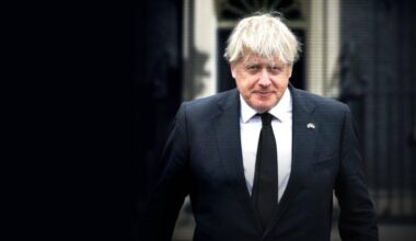 Boris Johnson:  Büyük Yalanlar Serisi