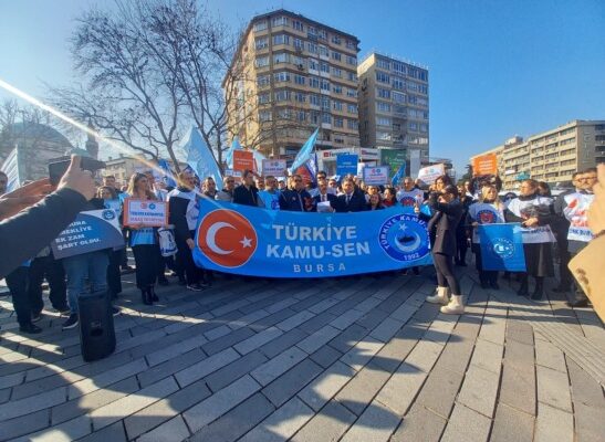 TÜRKİYE KAMUSEN BURSA; “Ek Zamsız Refah Olmaz, Bu Zamlar Karın Doyurmaz!”