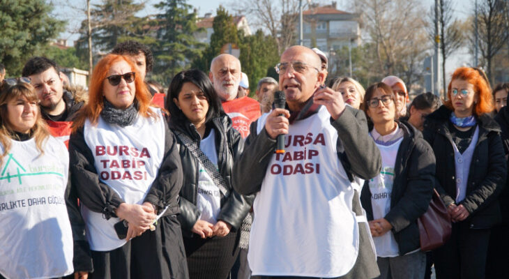 Bursa’da Sağlık Çalışanları İş Bıraktı